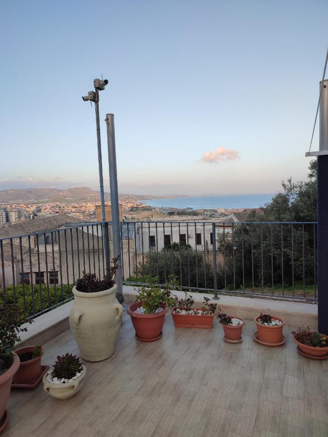 Il Grifo Hotel Licata Exterior foto