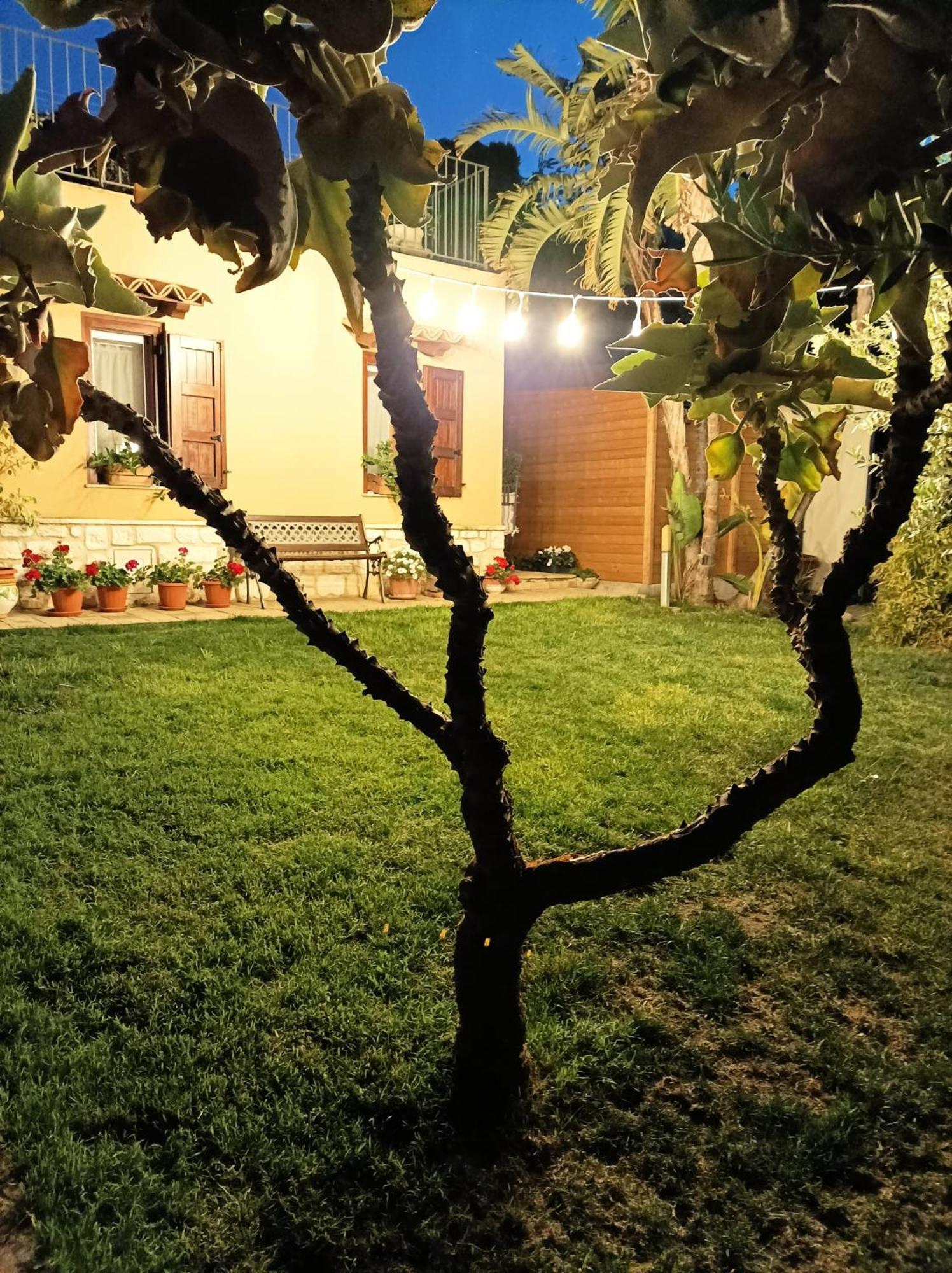 Il Grifo Hotel Licata Exterior foto